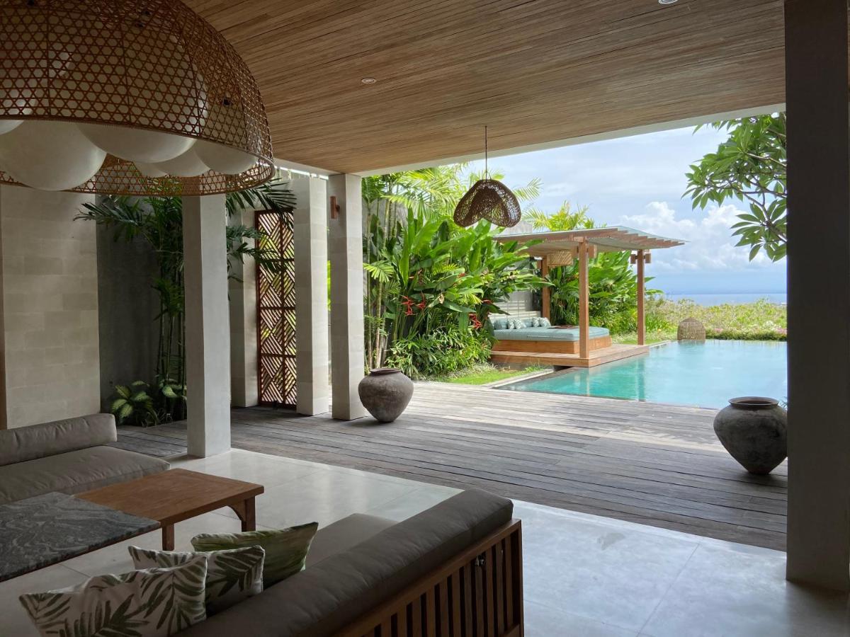 Villa Biarritz Uluwatu Exteriör bild