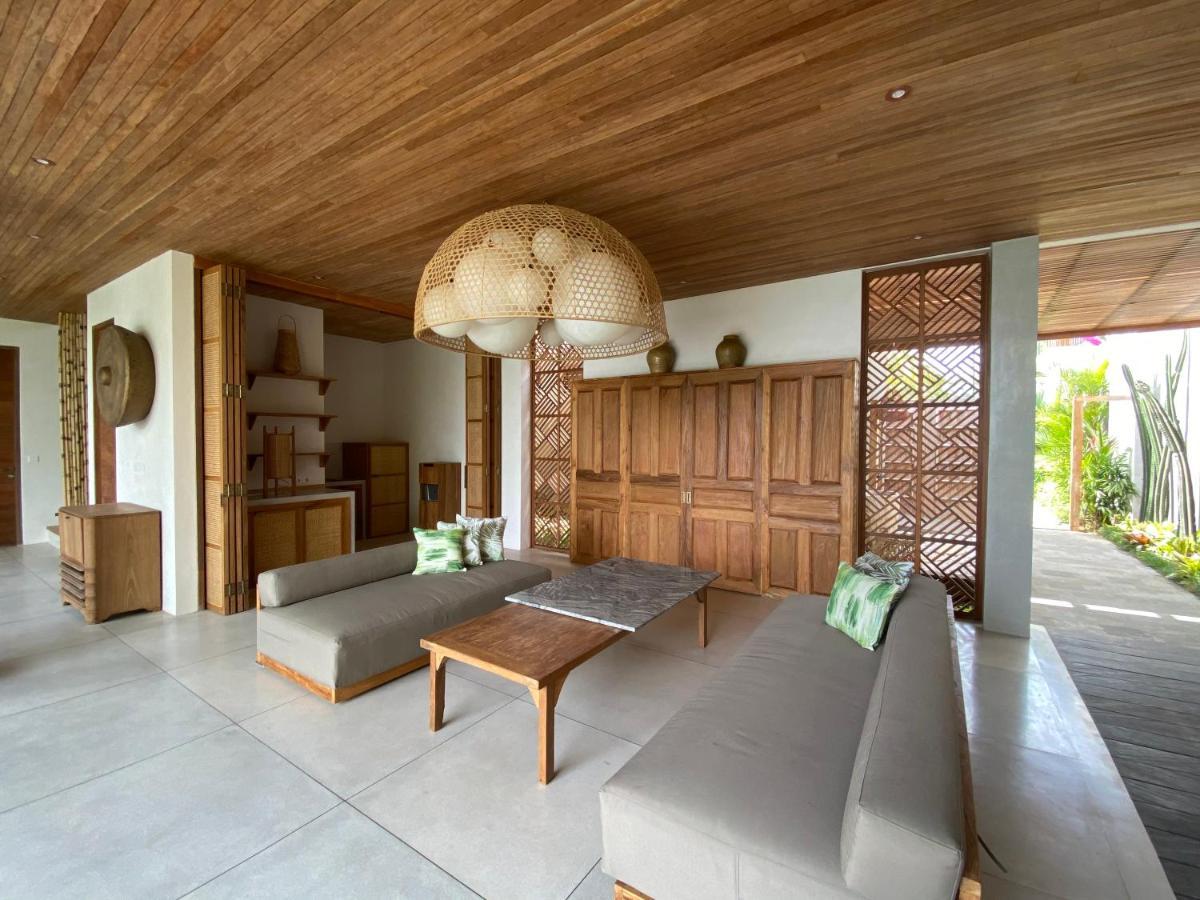 Villa Biarritz Uluwatu Exteriör bild