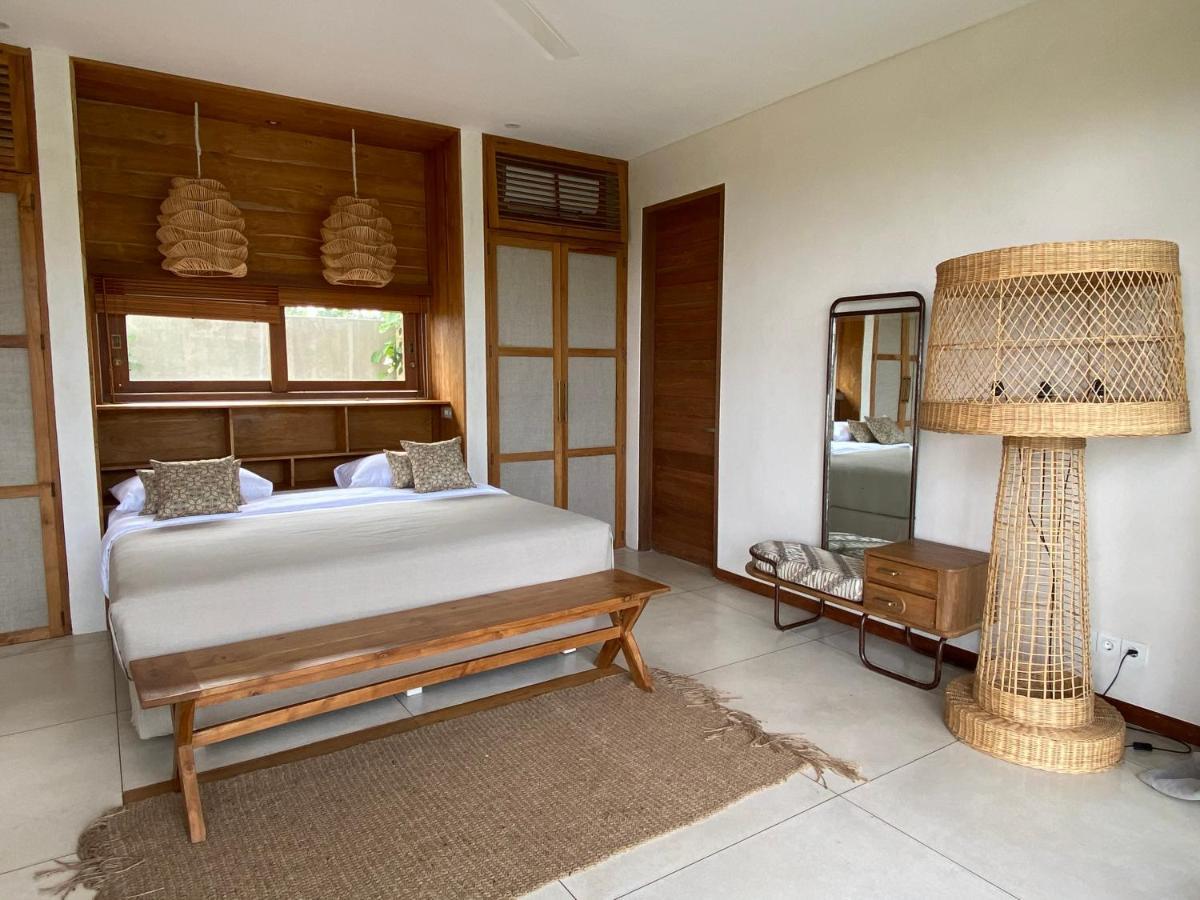 Villa Biarritz Uluwatu Exteriör bild